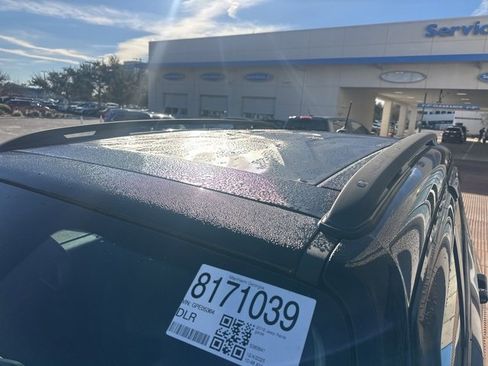 Used 2016 Jeep Renegade Latitude w/ Popular Equipment Group image 14