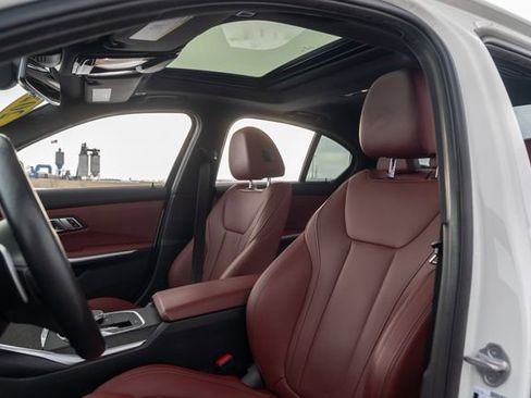 Used 2022 BMW M340i xDrive M340i xDrive w/ Premium Package image 17