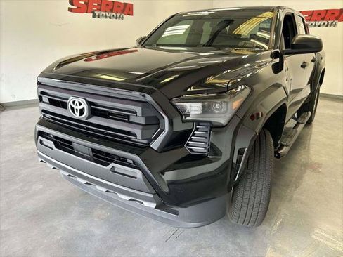 Certified 2024 Toyota Tacoma SR AWD/4WD image 7