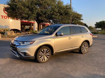 Used 2020 Mitsubishi Outlander SE