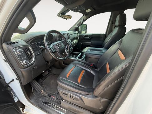 Used 2021 GMC Sierra 2500 AT4 w/ AT4 Preferred Package AWD/4WD image 18