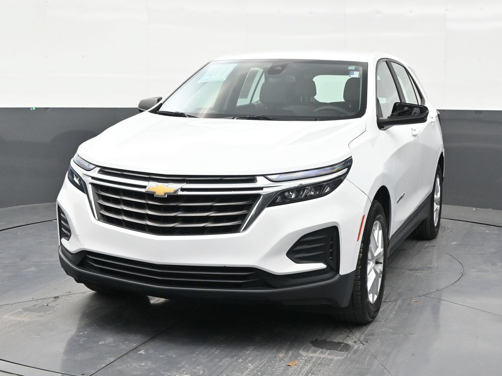 Used 2022 Chevrolet Equinox LS FWD image 8