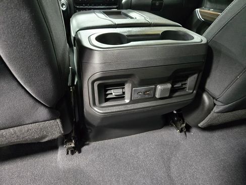 Used 2019 Chevrolet Silverado 1500 LT Trail Boss AWD/4WD image 35