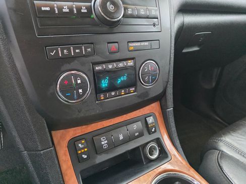 Used 2012 Buick Enclave Leather FWD image 18