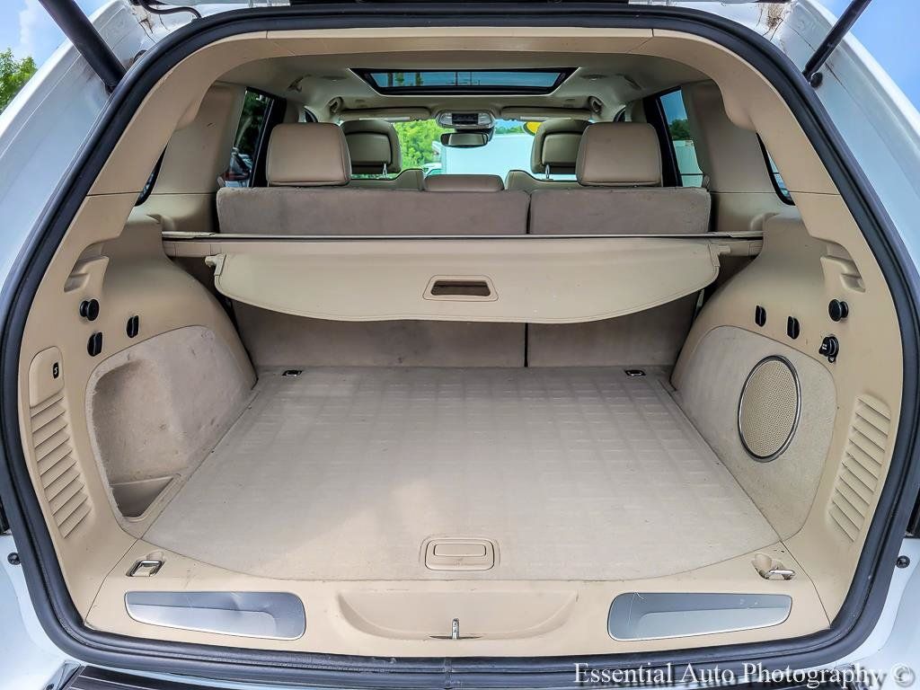 Used 2018 Jeep Grand Cherokee Overland AWD/4WD image 28