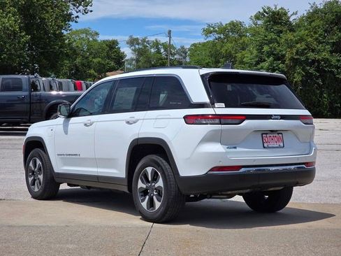 Used 2022 Jeep Grand Cherokee Limited 4xe AWD/4WD image 6