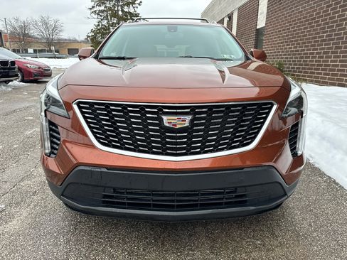 Used 2019 Cadillac XT4 Luxury w/ Cold Weather Package image 8