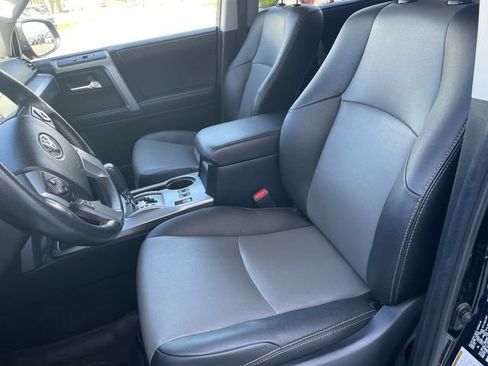 Used 2024 Toyota 4Runner SR5 Premium w/ Moonroof Package AWD/4WD image 11