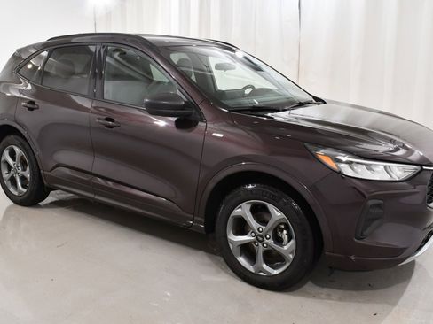 Used 2023 Ford Escape ST-Line w/ Tech Pack #1 image 5