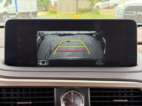 Used 2020 Lexus RX 450hL AWD w/ Premium Package image 14