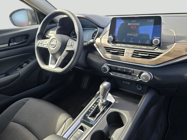 Used 2026 Nissan Altima 2.5 SV AWD/4WD image 11