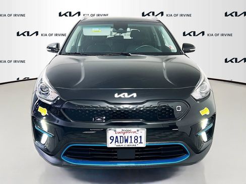 Used 2022 Kia Niro EX Premium image 2