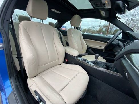 Used 2017 BMW M240i Coupe image 19