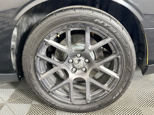 Used 2016 Dodge Challenger R/T Scat Pack w/ Leather Interior Group RWD image 32