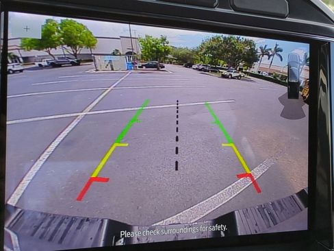 Used 2022 Ford F250 Lariat w/ Lariat Value Package image 21