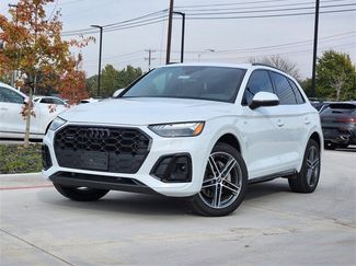 Used 2023 Audi Q5 e Prestige video 2