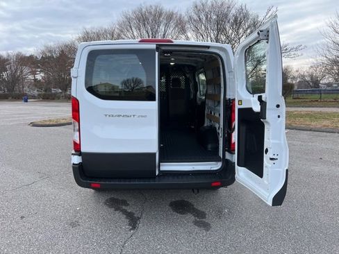 Used 2024 Ford Transit 250 Low Roof w/ Exterior Upgrade Package image 24