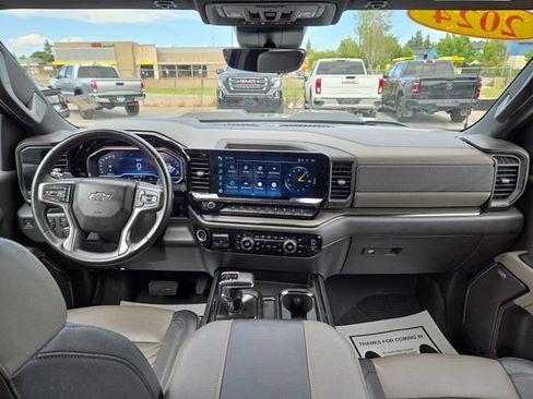 Used 2024 Chevrolet Silverado 1500 ZR2 w/ Technology Package AWD/4WD image 3