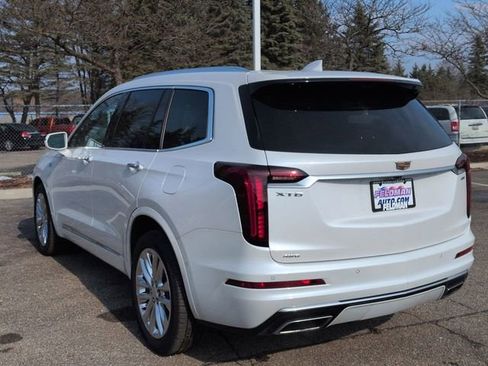 Used 2020 Cadillac XT6 Premium Luxury image 5