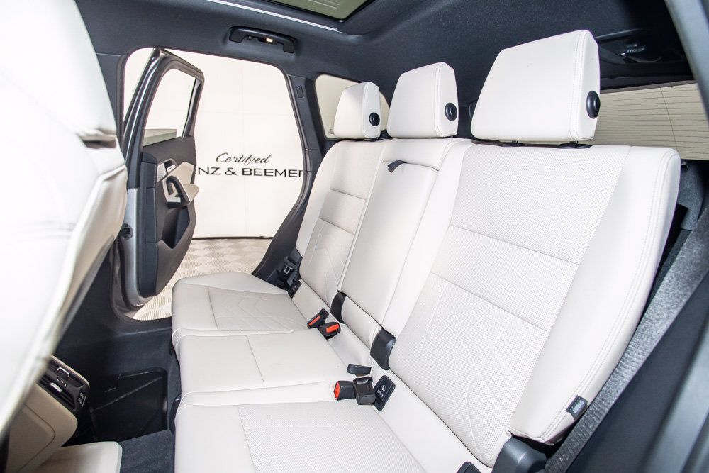 Used 2024 BMW X1 M35i w/ Premium Package AWD/4WD image 43