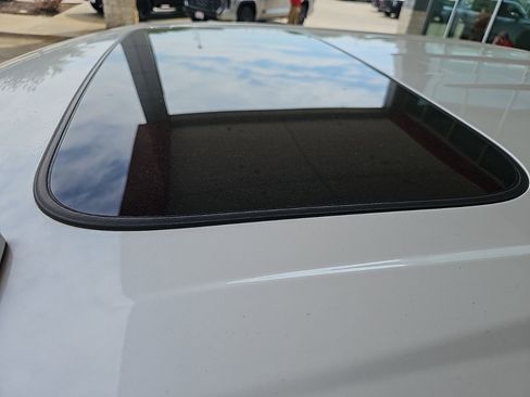 Used 2021 GMC Sierra 1500 Denali w/ Denali Ultimate Package image 14