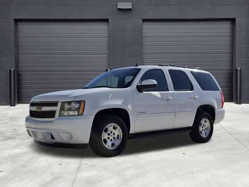 Used 2012 Chevrolet Tahoe LS w/ Convenience Package image 1