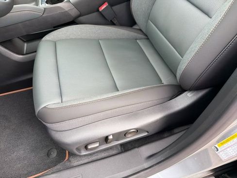 New 2026 GMC Terrain AT4 w/ Convenience Package III image 19