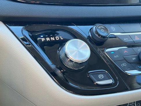 Certified 2024 Chrysler Voyager LX image 23