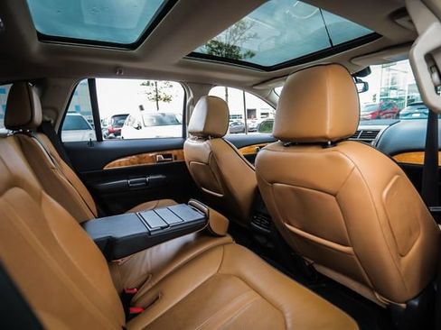 Used 2013 Lincoln MKX AWD image 55