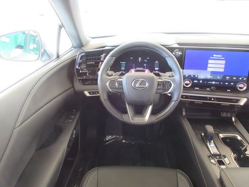 Used 2025 Lexus RX 350h w/ Convenience Package AWD/4WD image 32