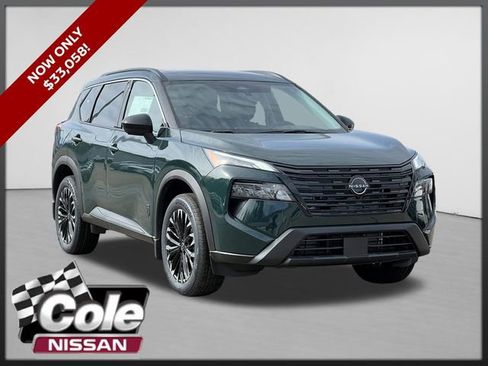 New 2026 Nissan Rogue SV image 1