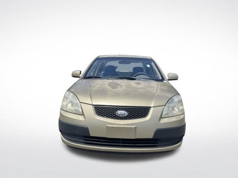 Used 2008 Kia Rio LX FWD image 3
