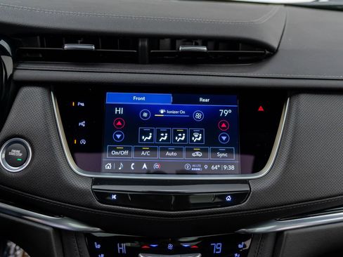 Certified 2026 Cadillac XT5 Premium Luxury w/ Driver Assist Package AWD/4WD image 30