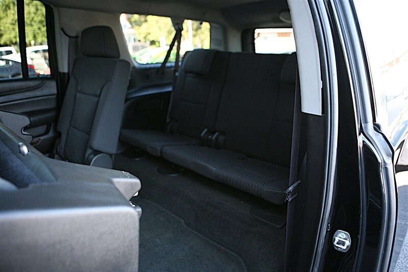 Used 2017 Chevrolet Suburban 3500 LS w/ Driver Alert Package AWD/4WD image 15
