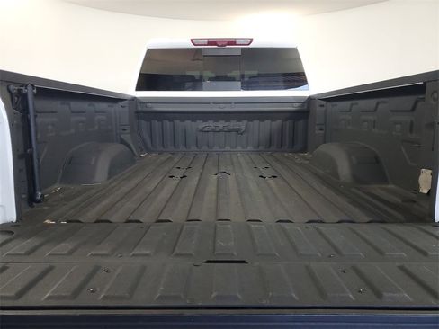 Used 2024 GMC Sierra 2500 AT4 w/ AT4 Premium Plus Package image 24