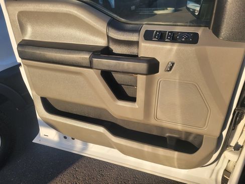 Used 2019 Ford F150 XL w/ Equipment Group 101A Mid image 13