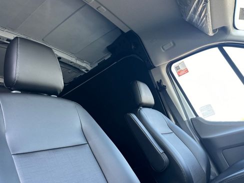 New 2026 Ford Transit 250 148 Medium Roof w/ Load Area Protection Package image 16