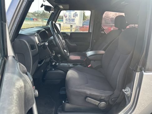 Used 2014 Jeep Wrangler Sport w/ Connectivity Group image 14