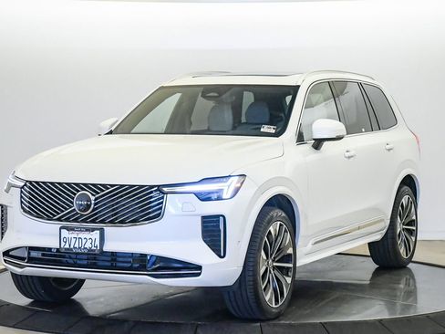 Used 2026 Volvo XC90 B6 Plus w/ Protection Package AWD/4WD image 1