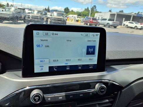 Certified 2023 Ford Escape Active AWD/4WD image 17