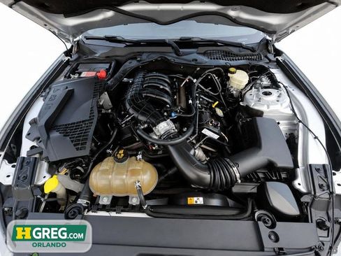 Used 2017 Ford Mustang Coupe RWD image 17