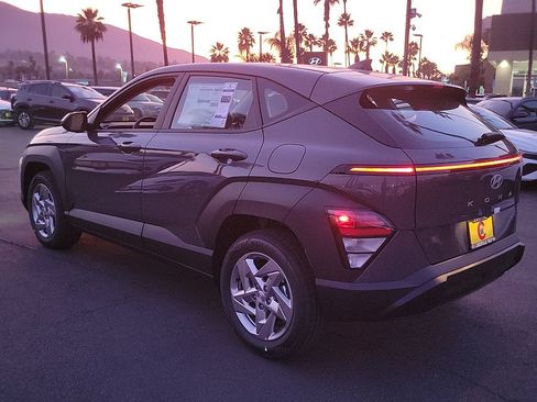 Used 2026 Hyundai Kona SE FWD image 10