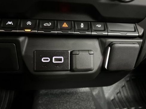 Certified 2025 GMC Sierra 1500 Pro w/ Pro Value Package RWD image 30