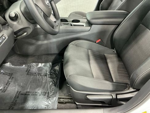 Used 2025 Nissan Altima 2.5 S image 17