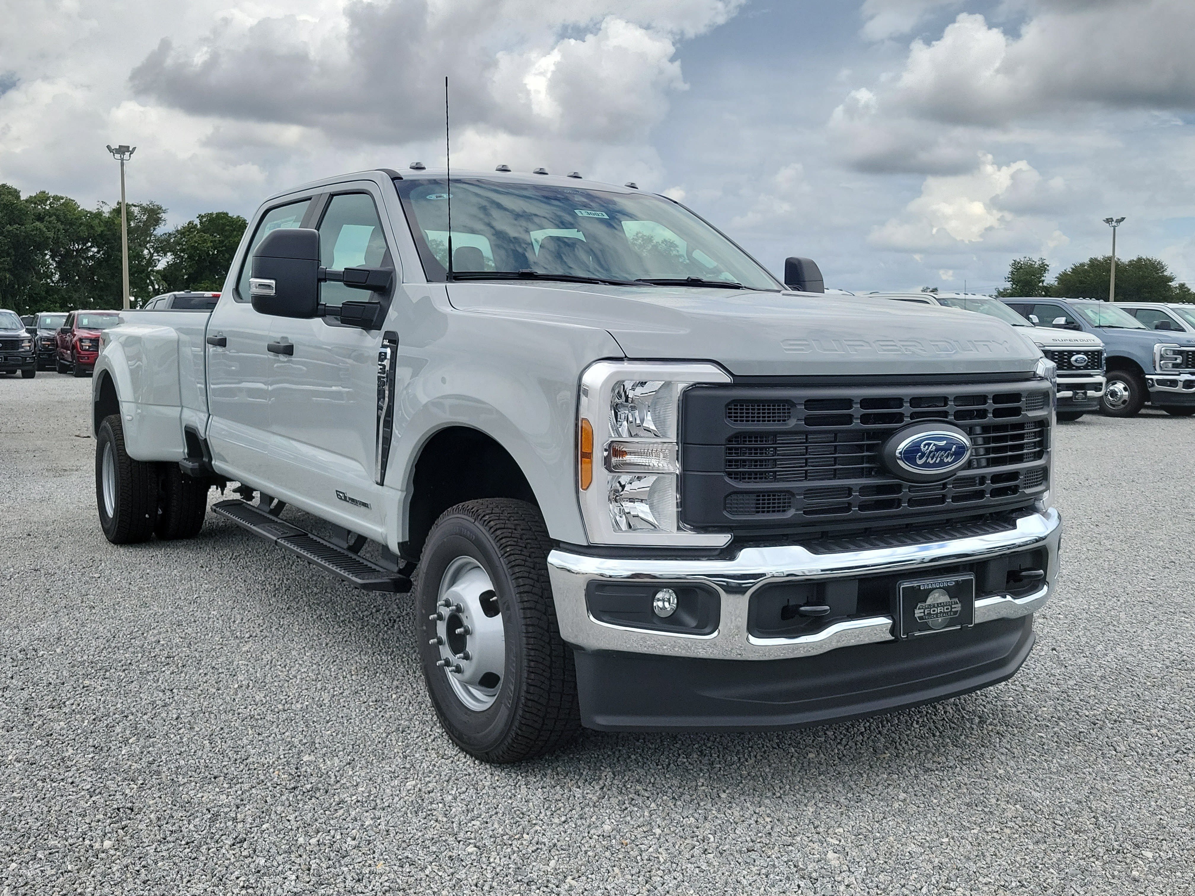 New 2026 Ford F350 XL AWD/4WD image 2