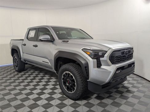 New 2025 Toyota Tacoma TRD Off-Road image 19