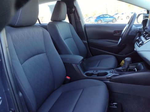 Used 2025 Toyota Corolla LE image 22
