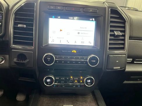 Used 2018 Ford Expedition Max Limited AWD/4WD image 27