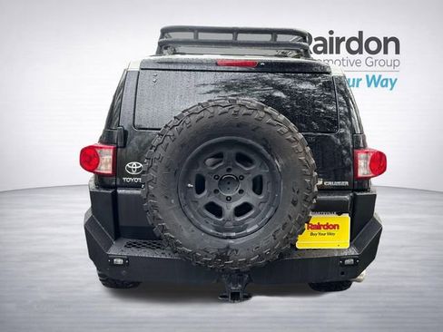 Used 2008 Toyota FJ Cruiser 4WD image 9