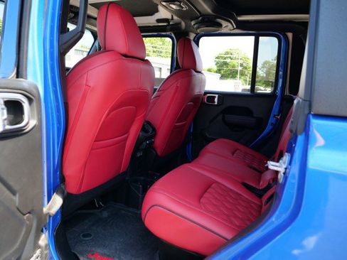 Used 2022 Jeep Gladiator Sport AWD/4WD image 30